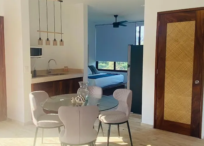 Luana Suites- Nikté Apartahotel 4*