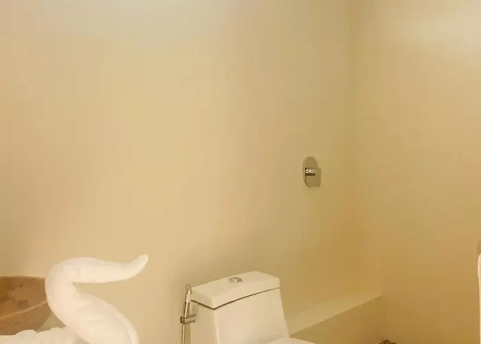 Luana Suites- Nikté Apartahotel 4*