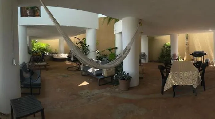 Luana Suites- Nikté Apartahotel 4*